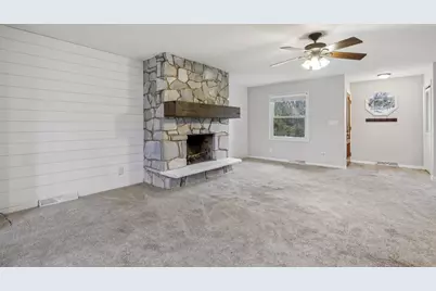 223 S Sherman St, Eagle, WI 53119 - Photo 10