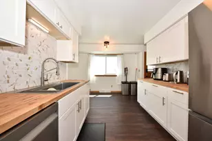 4731 N 127th St, Butler, WI 53007 - Photo 8