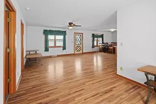 15910 County Line Rd, Racine, WI 53177 - Photo 4