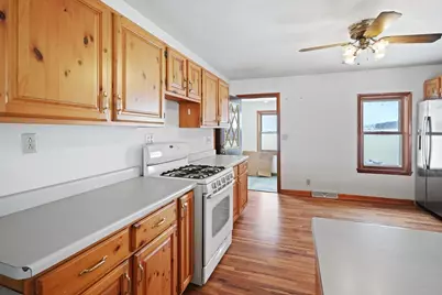 15910  County Line Rd, Racine, WI 53177 - Photo 8