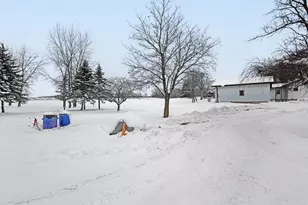 15910 County Line Rd, Racine, WI 53177 - Photo 20