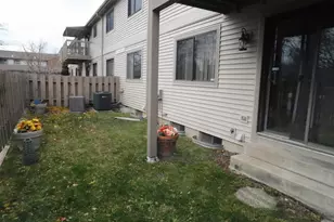 5624 Cambridge Ln Ln, Racine, WI 53406 - Photo 24