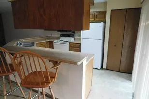 5624 Cambridge Ln Ln, Racine, WI 53406 - Photo 6