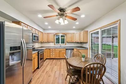 N7427  Hillendale Pkwy, Beaver Dam, WI 53916 - Photo 8