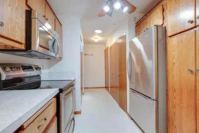 3810  Wyoming Way #2, Racine, WI 53404 - Photo 12