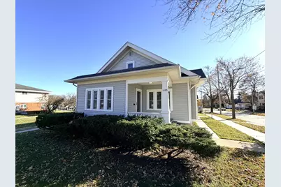 1103  Arcadian Ave, Waukesha, WI 53186 - Photo 4