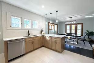 1103 Arcadian Ave, Waukesha, WI 53186 - Photo 10