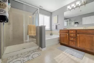 N42W22833 Beacon Ct, Pewaukee, WI 53072 - Photo 18