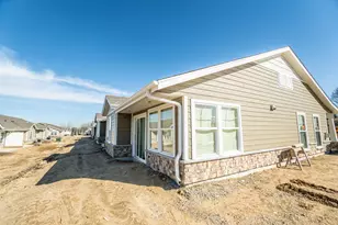 1110 Harbor Ave, West Bend, WI 53095 - Photo 22