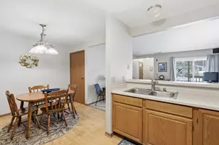 4821 Easy St, Delafield, WI 53029 - Photo 6