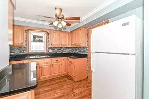 925 E Wisconsin St, Delavan, WI 53115 - Photo 10