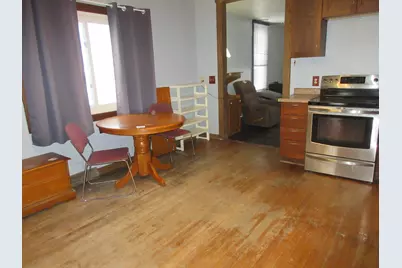 1325 S 11th St, Sheboygan, WI 53081 - Photo 6