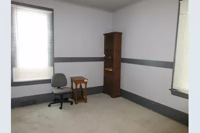 1325 S 11th St, Sheboygan, WI 53081 - Photo 8