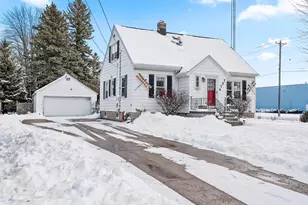 4757 Vista Rd, Manitowoc, WI 54220 - Photo 2