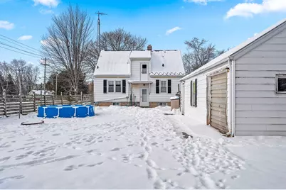 4757  Vista Rd, Manitowoc, WI 54220 - Photo 6