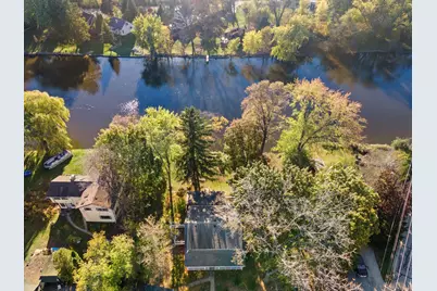 12763 N East Shoreland Dr, Mequon, WI 53092 - Photo 56