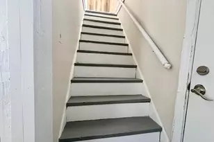 2820 N Palmer St, Milwaukee, WI 53212 - Photo 10