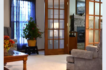 229 S Cottrell Dr, Saukville, WI 53080 - Photo 8