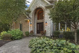 11810 25th Ct, Pleasant Prairie, WI 53158 - Photo 2