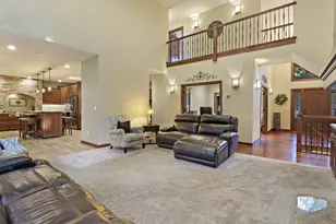 11810 25th Ct, Pleasant Prairie, WI 53158 - Photo 10