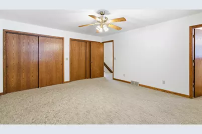 404  Grove St, Lake Mills, WI 53551 - Photo 22