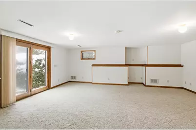 404  Grove St, Lake Mills, WI 53551 - Photo 28