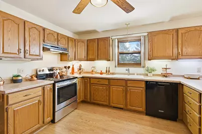 404  Grove St, Lake Mills, WI 53551 - Photo 16