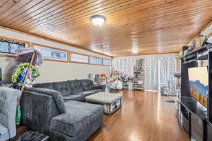 203 Sheldon St, Rockdale, WI 53523 - Photo 4