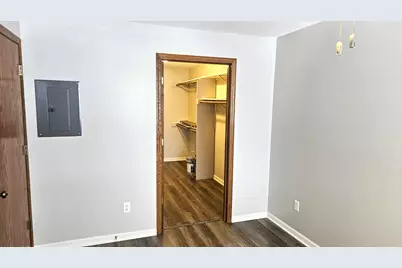 4887  Easy St #11, Delafield, WI 53029 - Photo 14