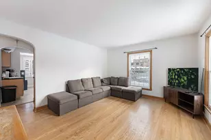 2900 S Root River Pkwy, West Allis, WI 53227 - Photo 10