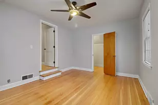 438 Shoreland Dr, Racine, WI 53402 - Photo 16