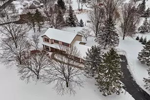 S14W31855 High Meadow Ln, Genesee, WI 53018 - Photo 2