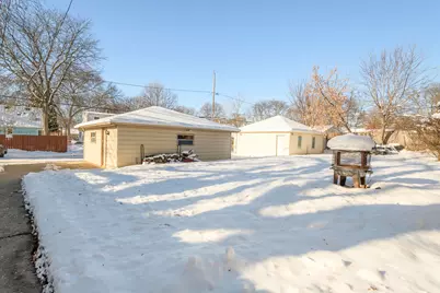 3137 N 81st St, Milwaukee, WI 53222 - Photo 2