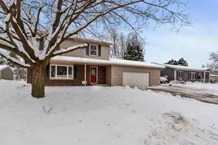 157 S Regis Rd, Saukville, WI 53080 - Photo 22