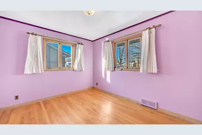 517  Richmond Ave, Sheboygan Falls, WI 53085 - Photo 14