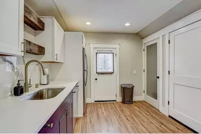 1202 N 45th St #1202 A, Milwaukee, WI 53208 - Photo 6