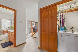 2215 Circle Ridge, Delafield, WI 53018 - Photo 24