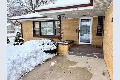 2703  Wilgus Ave, Sheboygan, WI 53081 - Photo 2
