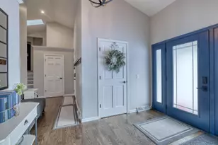 S77W19942 Holly Patch Ct, Muskego, WI 53150 - Photo 30