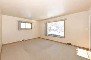 3819 S 53rd St, Milwaukee, WI 53220 - Photo 6