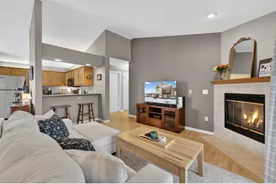 6936  Dale Dr #3, Racine, WI 53402 - Photo 2