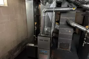 4839 W Fond du Lac Ave, Milwaukee, WI 53216 - Photo 10