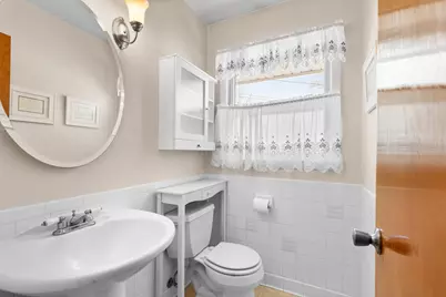 18345 W Michaels Rd, New Berlin, WI 53146 - Photo 14