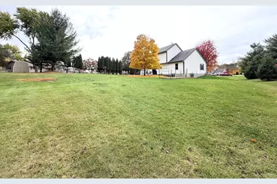 198  Cramer Ave, Dousman, WI 53118 - Photo 42