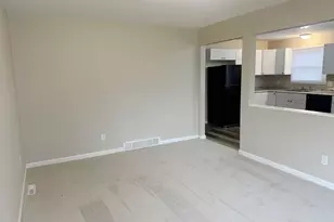 6431 235th Ave, Paddock Lake, WI 53168 - Photo 4