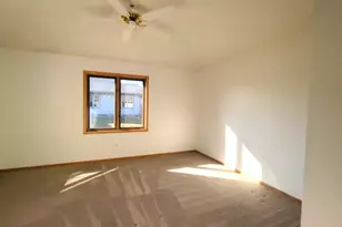 W174N8125 Shady Ln, Menomonee Falls, WI 53051 - Photo 10