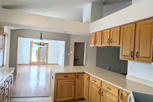 W174N8125 Shady Ln, Menomonee Falls, WI 53051 - Photo 4