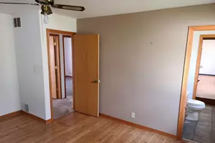 6233 S Avalon St, Milwaukee, WI 53221 - Photo 24