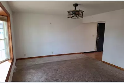 6233 S Avalon St, Milwaukee, WI 53221 - Photo 14