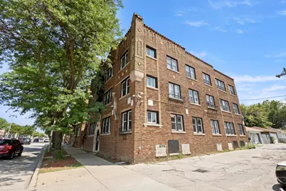 2613 W Capitol Dr, Milwaukee, WI 53206 - Photo 4